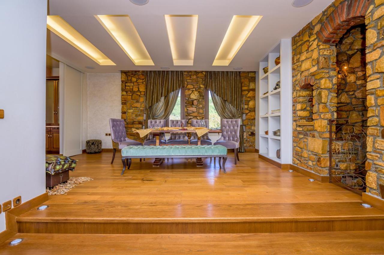 Luxurious Villa With Gorgeous View And Bbq 亚历山德鲁波利斯 外观 照片